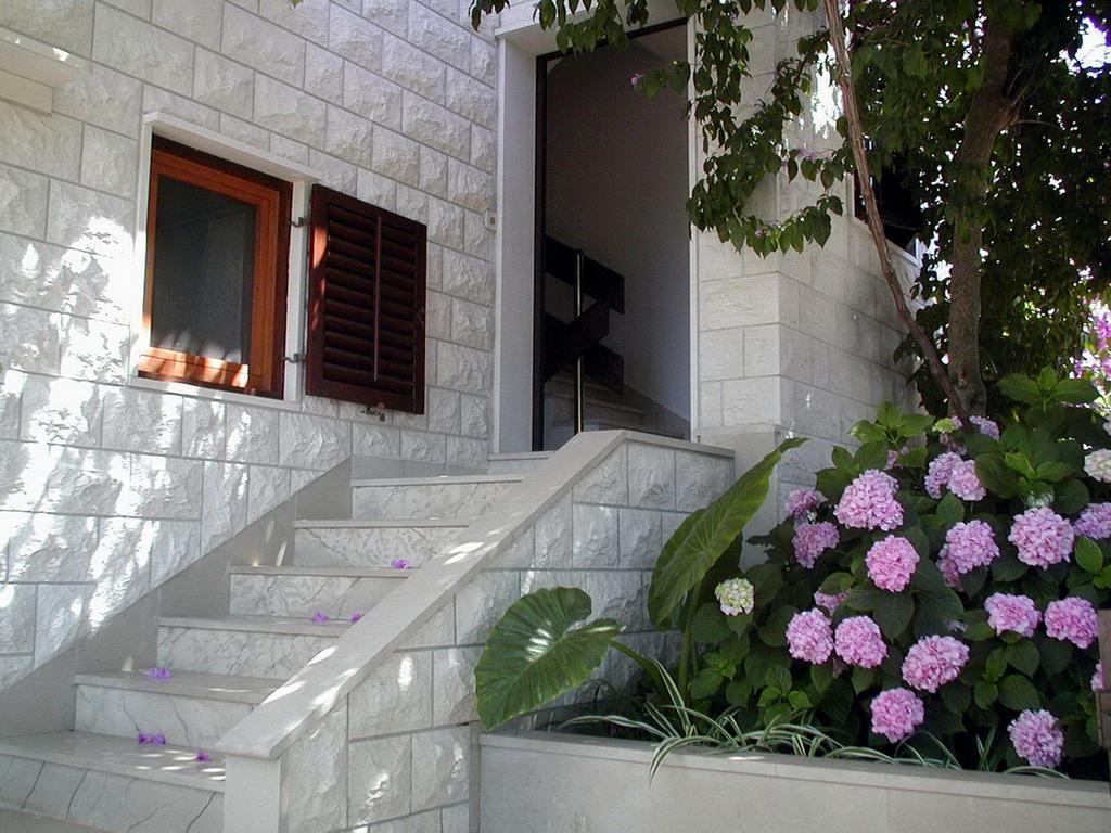 Apartments Raic Supetar Kültér fotó