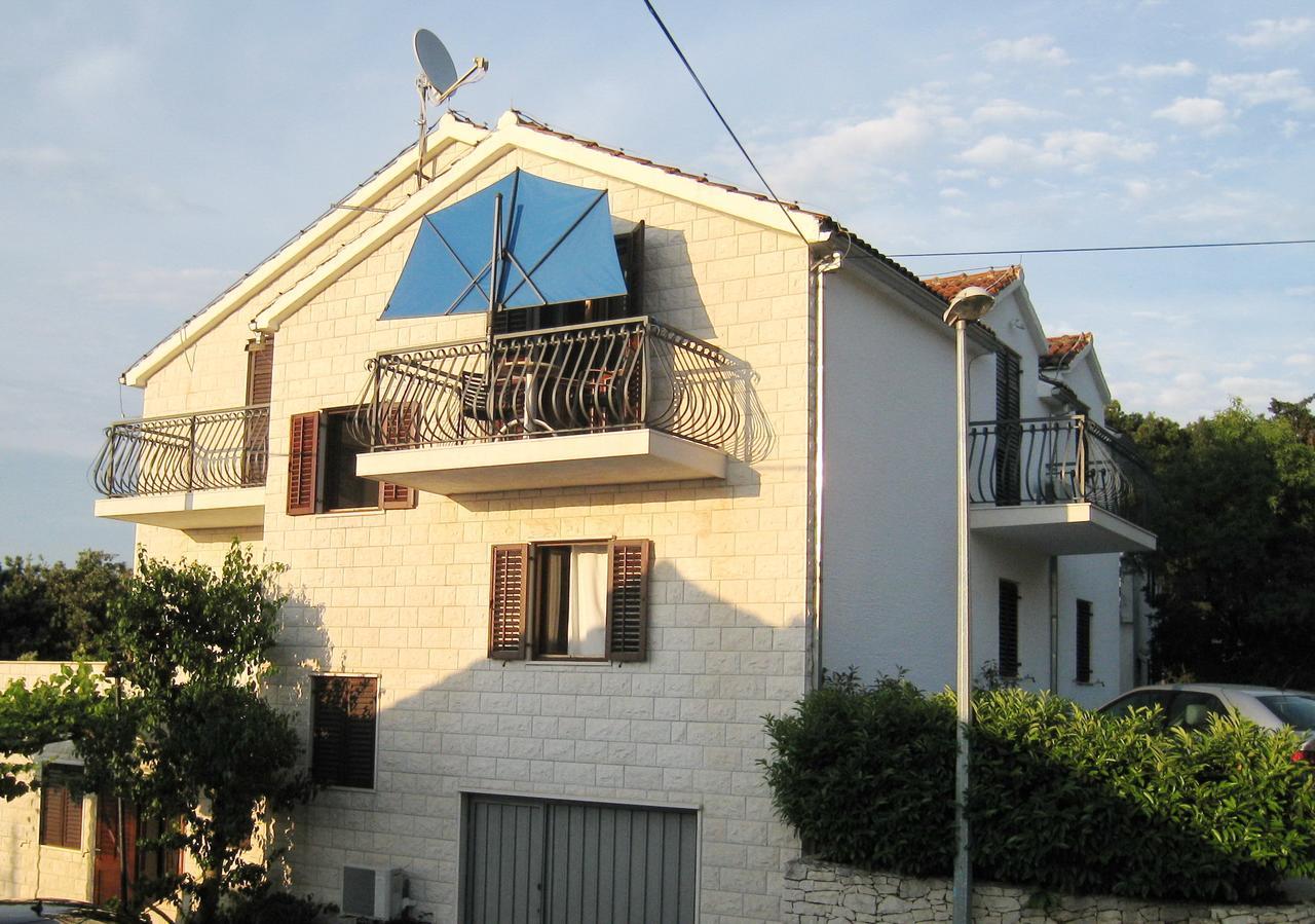 Apartments Raic Supetar Kültér fotó
